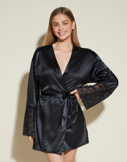 Khana Robe