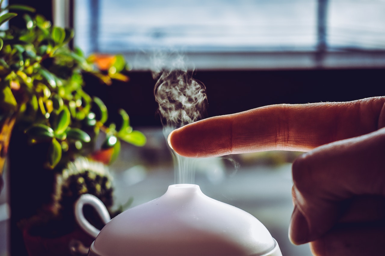 Aera Diffuser Review: Make Your Home Smell Amazing